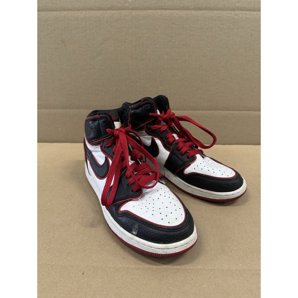 Nike Air Jordan 1 Retro High OG Bloodline 575441-061 GS Size 6.5Y Women's 8